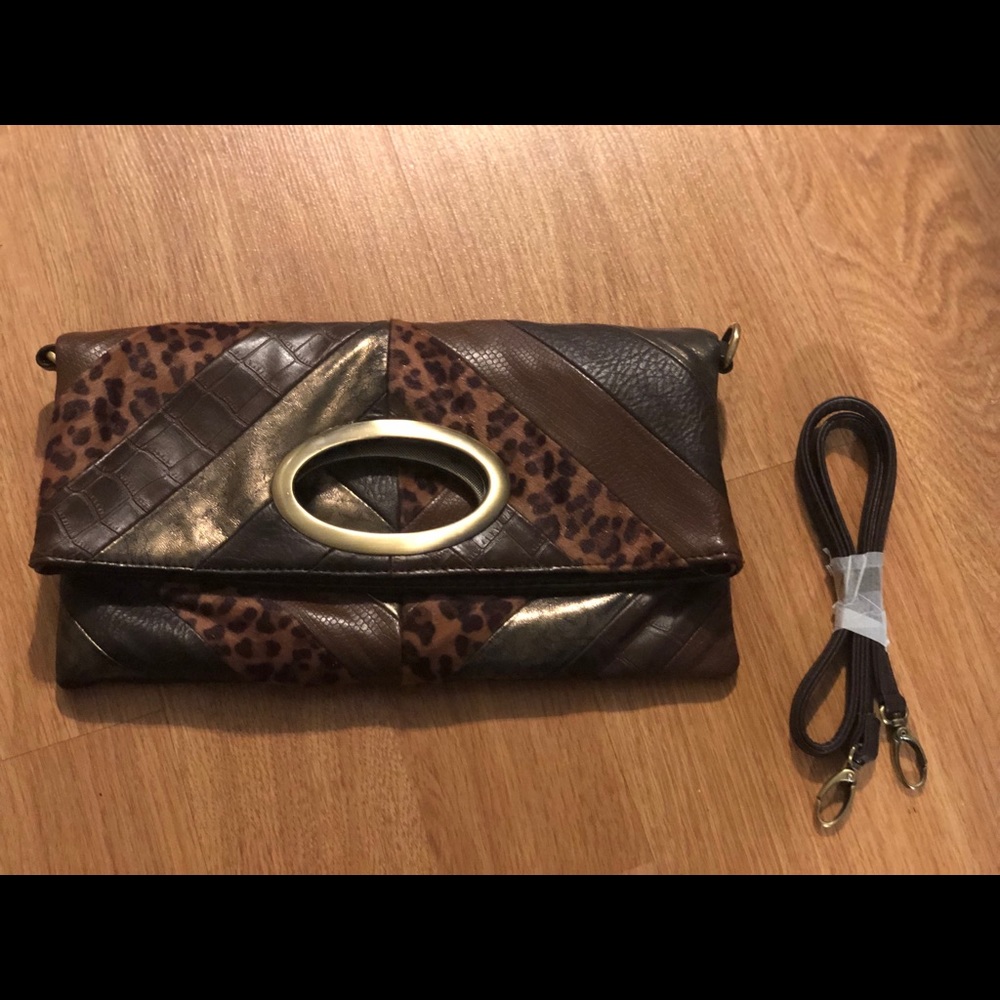 Aldo clutch